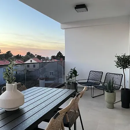 Apartment Modern Mediterranean Luxury *