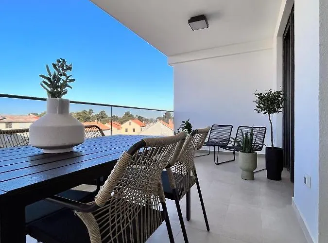 شقة Modern Mediterranean Luxury *