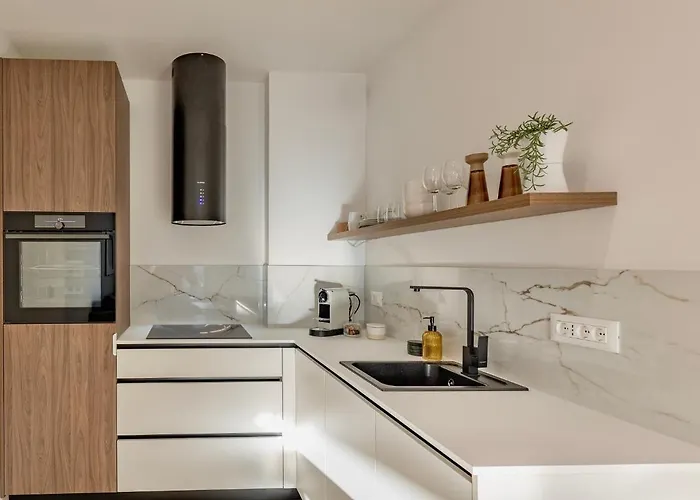 Modern Mediterranean Luxury * زادار